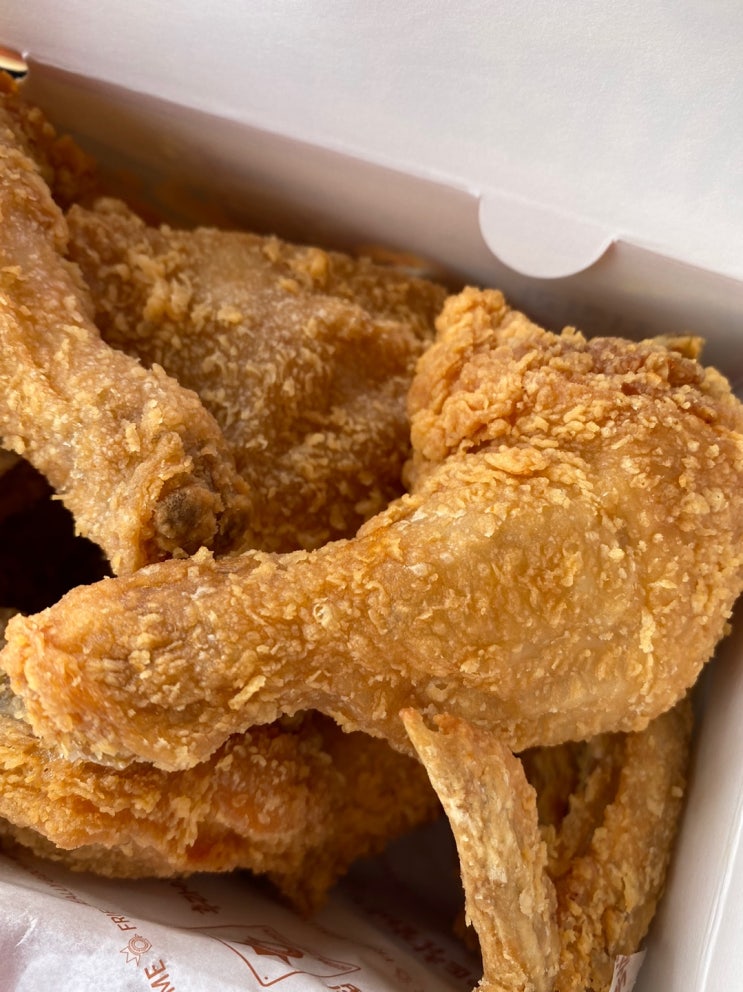 9/14 후라이드 치킨, 양념 소스, 마늘간장 소스 추가(군산시 나운동 후라이드 참 잘하는 집)