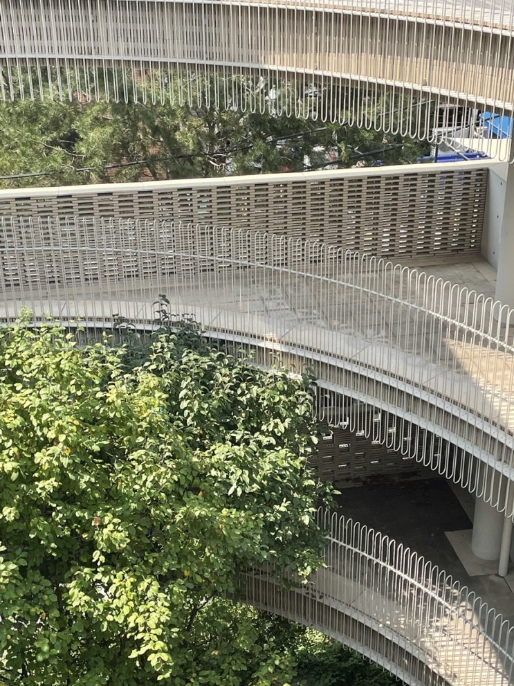 서촌가볼만한곳 그라운드시소서촌, 광화문 경복궁 맛집 힐사이드테이블, 카페 스태픽스