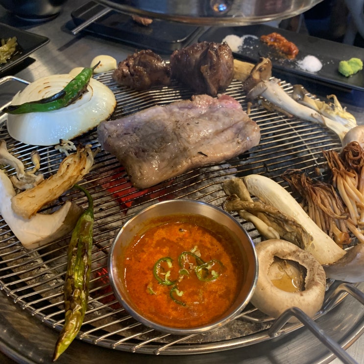  서울 이태원 이베리코 돼지고기 맛집 소설옥