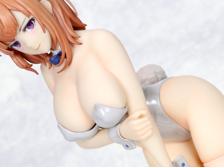  [Astrum Design] 1/7 하얀 바니 누나 [이코모치 일러스트]