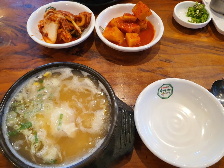  덕소 해장국 숙아채콩나물국밥, 가격이 올랐고 국물맛이 조금 변한 것 같지만 이해한다.