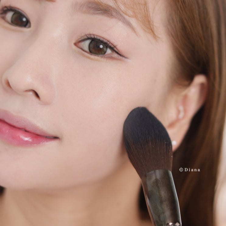 올리브영 피카소 파우더 브러쉬 피부좋아보이는 메이크업 파이널 터치 올리브영 피카소 파우더 브러쉬 피부좋아보이는 메이크업 파이널 터치