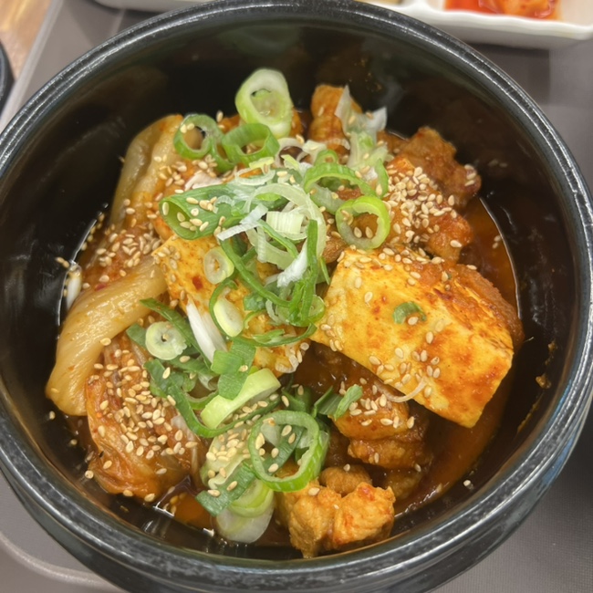  광주 운암동 맛집 삼겹살 고등어 묵은지김치찜 점심 즐긴 일등식당