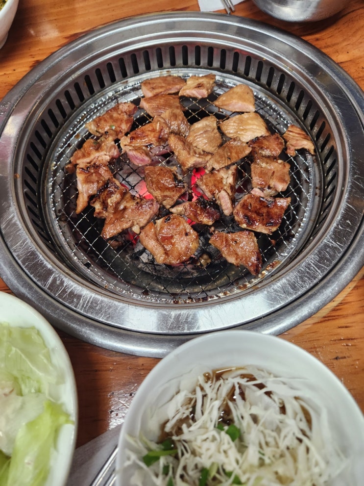  논현연 맛있는 숯불갈비집 영동삼미 숯불갈비.
