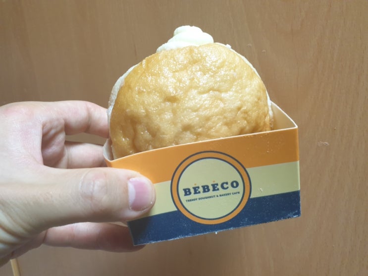 배배꼬(BEBECO) 포항영일대점 생커스터드크림 도넛 솔직후기 (Feat. 노티드와 비교) 배배꼬(BEBECO) 포항영일대점 생커스터드크림 도넛 솔직후기 (Feat. 노티드와 비교)