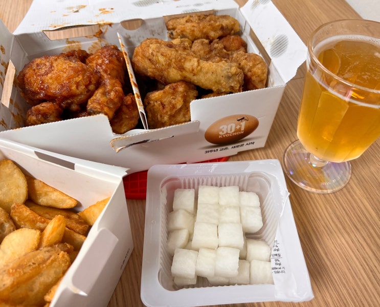  연무동 교촌치킨 연무1호점 반반오리지날