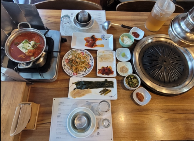  잠실맛집 방이동 삼겹살 고기집 육화식당