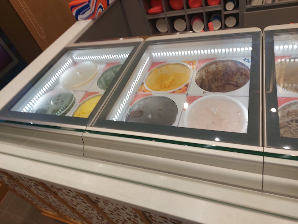 배스킨라빈스 부산모라점 사진 5