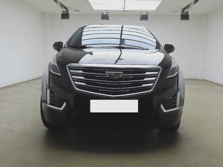  캐딜락 XT5 중고차 저절로 눈이가요