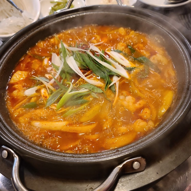  목동역 술집 _ 명품곱도리탕 칼칼한 국물에 소주 뚝딱 !
