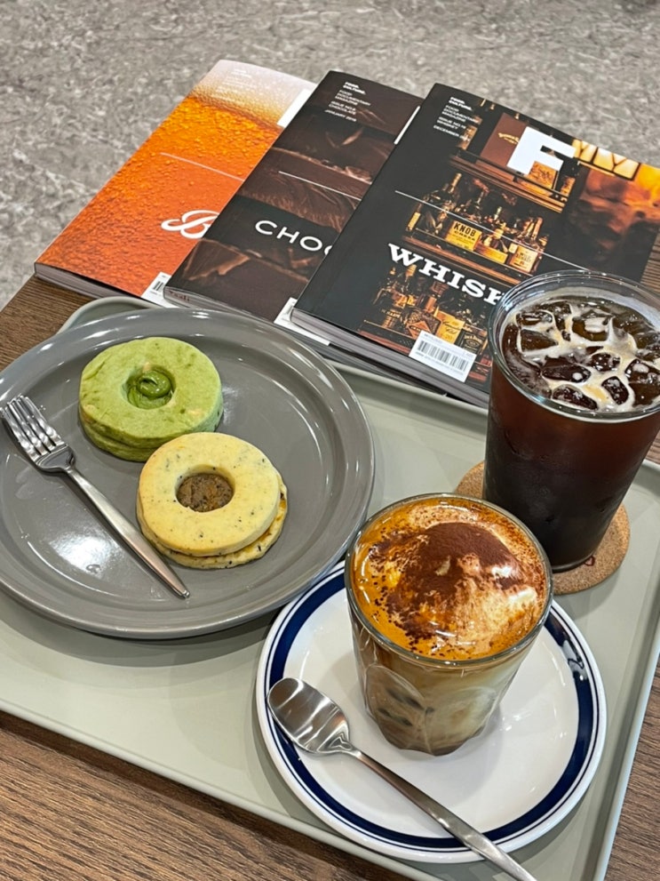  강남 논현동: 도산공원 뒤 신상카페 재방문  - 스몰띵 ️