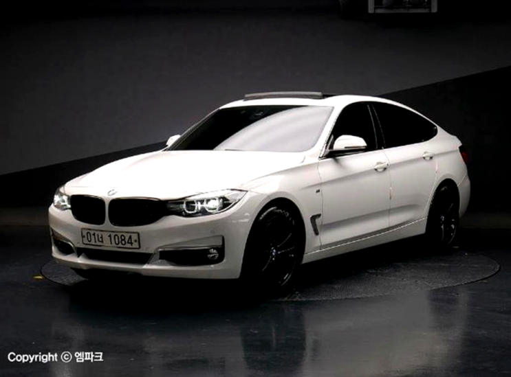  BMW 3gt 중고차 집중해보세요~