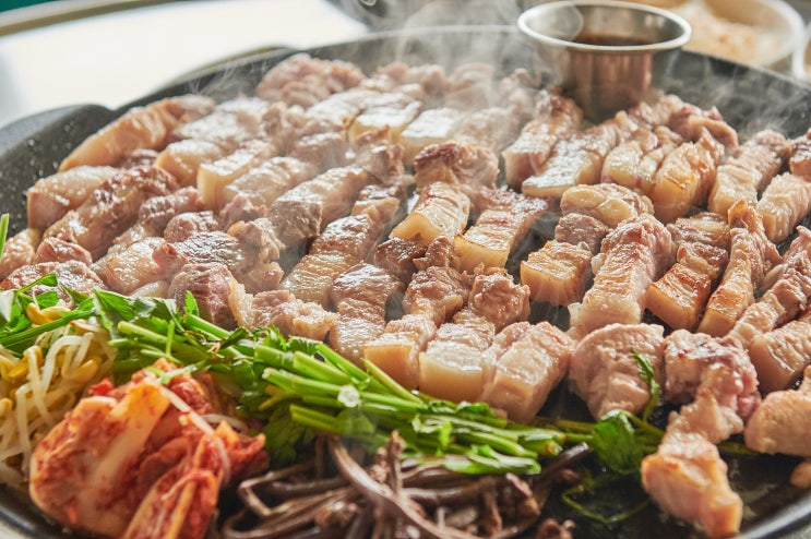 제주 중문 맛집 솥뚜껑 흑돼지 아침식사 국수바다