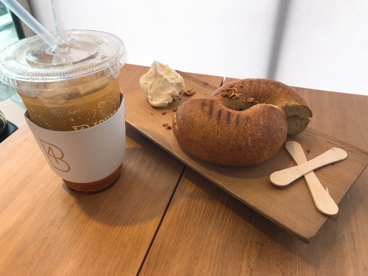  베이글이 맛있는 포비베이글