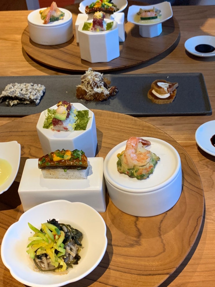 경주 이제호텔 석식, 조식, 라운지 이용 후기. 경주 이제호텔 석식, 조식, 라운지 이용 후기.