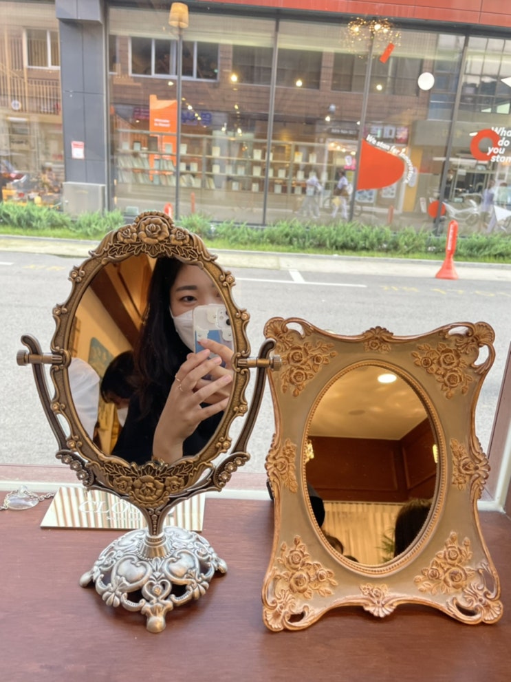  다시 여름인건가