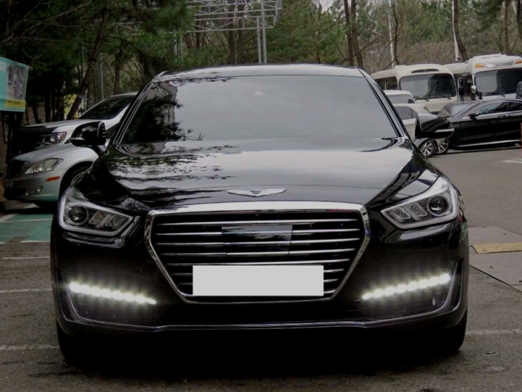  제네시스 EQ900 중고 국산차 옵션의 선구자