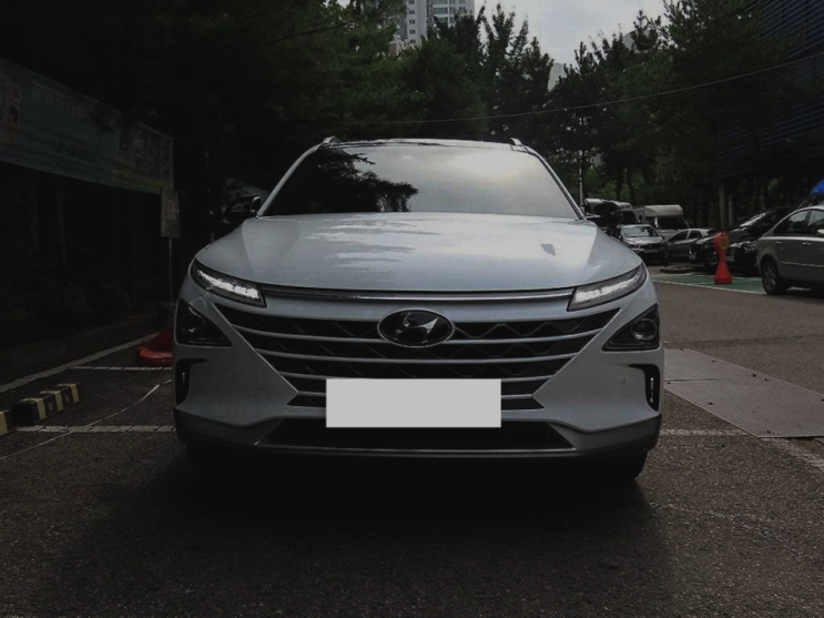  현대 넥쏘 중고차 편리해진 충전소
