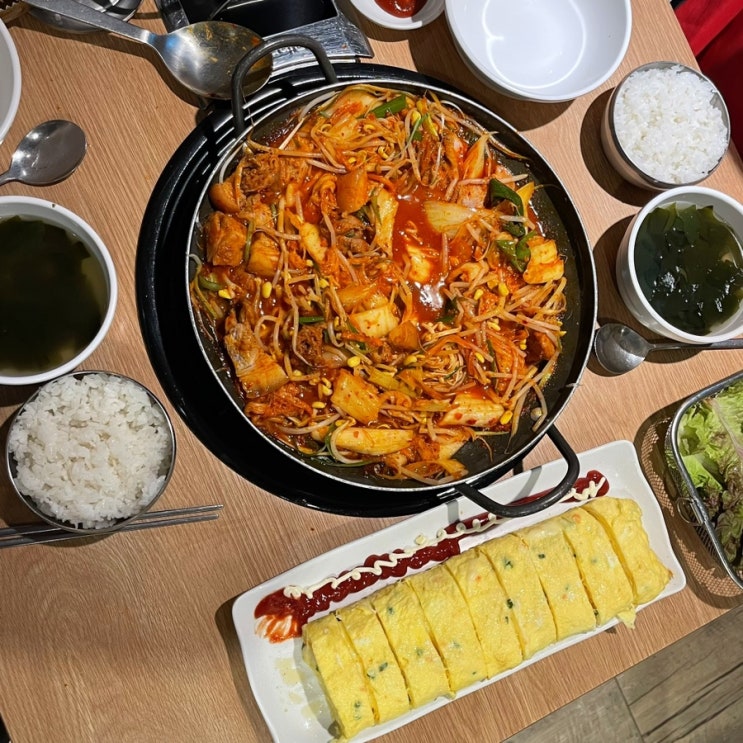  교산동 오늘도 웃자,불맛 돼지 두루치기 맛집