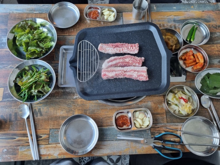  남양주 이색 식당 |  오남리맛집 '해가든 돈꽃삼겹살' 리뷰