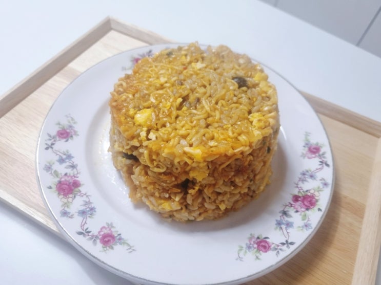  전지적참견시점 이국주 컵라면볶음밥, 초간단 한 그릇 요리 레시피