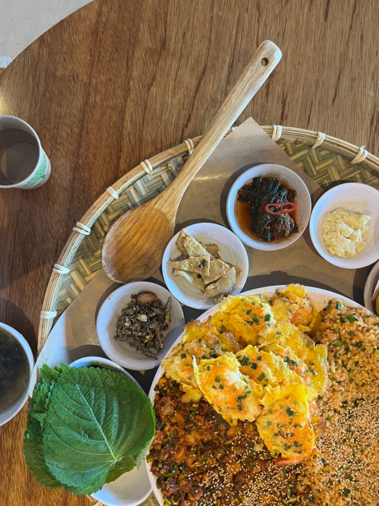  구읍뱃터 맛집 # 꼬막비빔밥&새우전 영종도 찐맛집 : 바다앞꼬막집