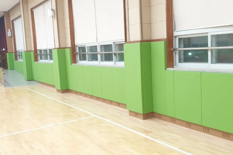  충청권 학교안전평가인증관련 안전쿠션 설치현장입니다.