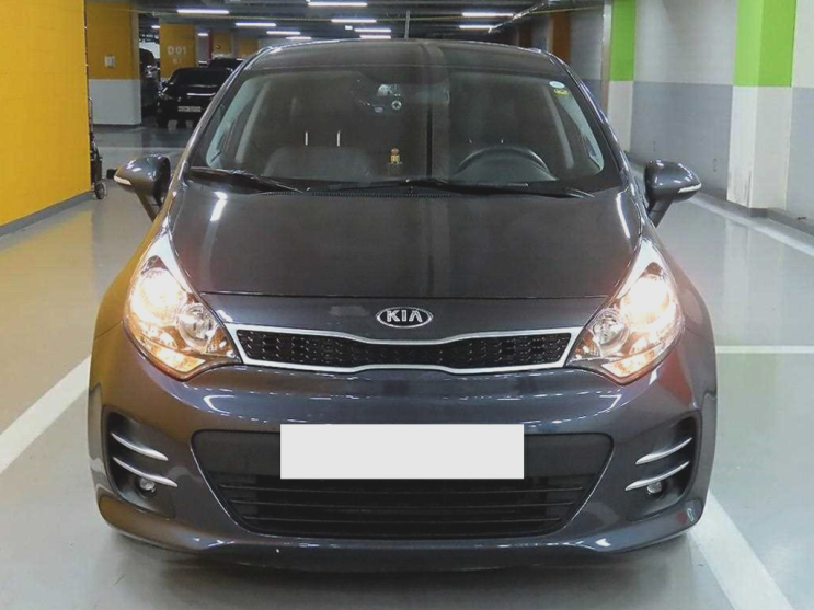  기아 더뉴프라이드 중고 흥분되는 외관