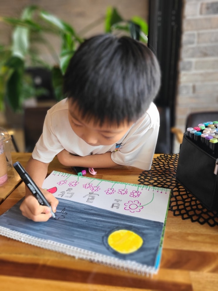  아빠표 놀이, 아이와 함께 가을을 주제로 그림 그리기
