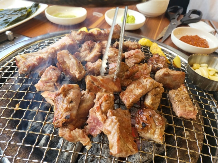  김포 생갈비 갈비본질 프리미엄 가족외식장소로 추천