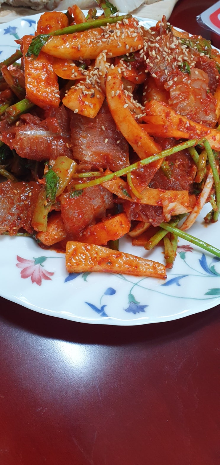  (집초대) 삼합과 고스톱한판 홍어무침도 맛있고만