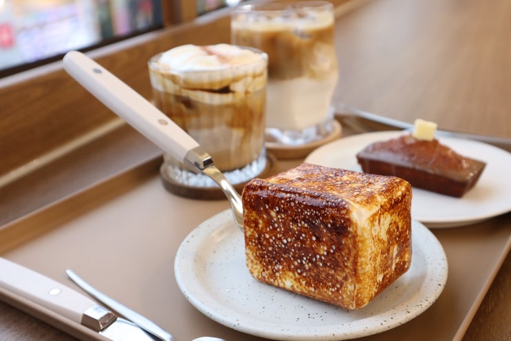 의정부디저트 맛있는 카페 옴브레: 마시멜로안에 아이스크림이!