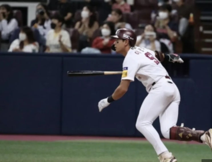 2022시즌 KBO 국내 프로야구 분석 9월 22일 LG 롯데 SSG 한화 삼성 KT NC KIA기아 키움 두산 2022시즌 KBO 국내 프로야구 분석 9월 22일 LG 롯데 SSG 한화 삼성 KT NC KIA기아 키움 두산