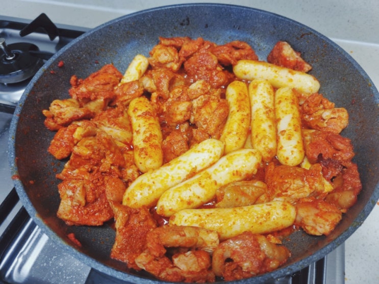  [치즈떡추천 / 농업회사법인 더미들래] 닭갈비 사리로 굿!