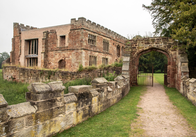  3. 애슬리 성(Astley Castle) 위치와 정보, 이야기