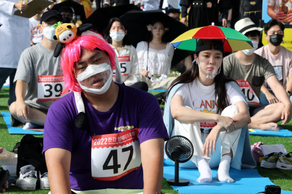 한화 이글스 팬,, 멍 때리기 대회 우승... 한화 이글스 팬,, 멍 때리기 대회 우승...