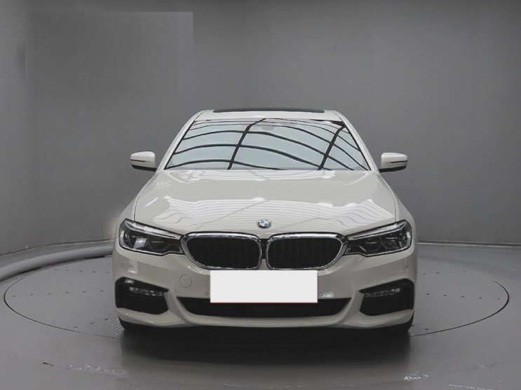  BMW 520d 중고가격 기발했던 녀석입니다