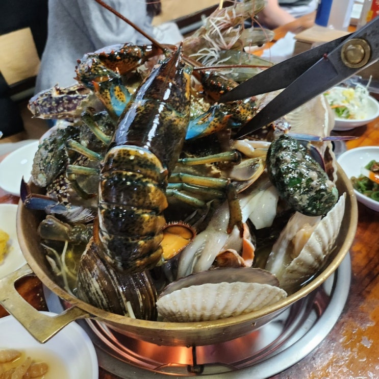 [22Y-38W] 랍스터님을 만나고 왔어요! 아주대 법원사거리 앞 군포해물탕 회식 장소 추천
