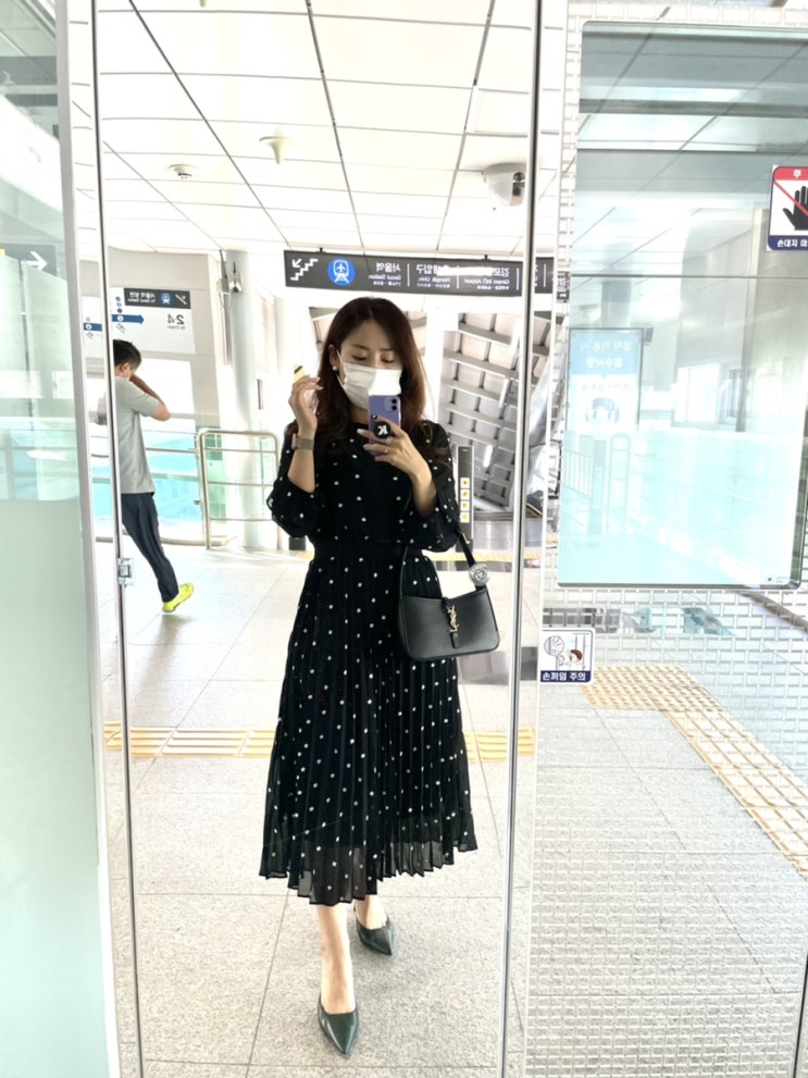  크리스탈’s 여성 데일리 출근 룩 패션 스타일링
