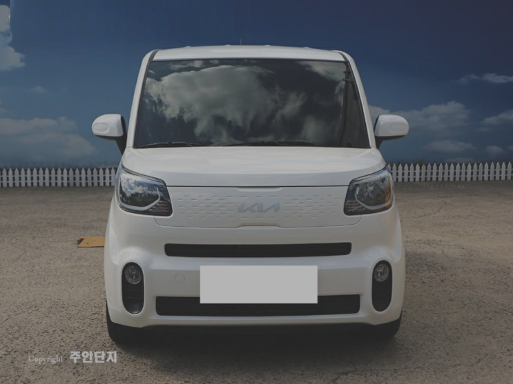  더뉴레이 밴 중고차 트랜디한 신차급
