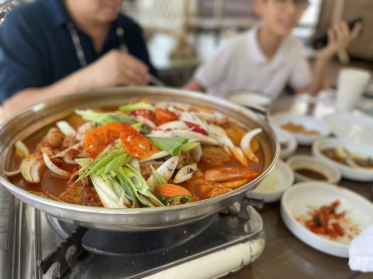 장흥계곡 백숙 맛집 돌고개 늘품에서 즐거운 가족 시간 보내기