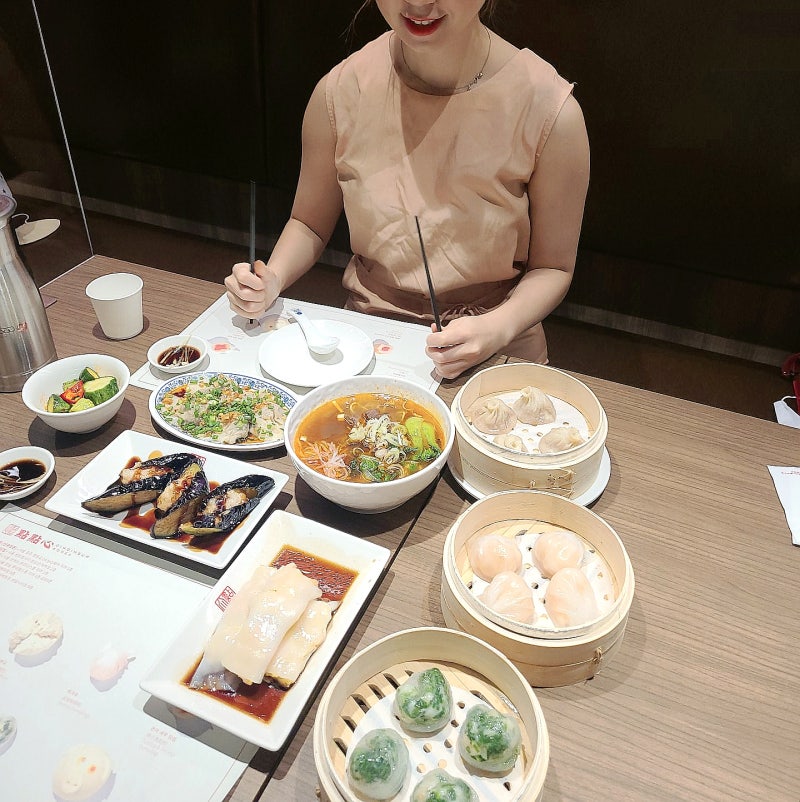 명동 맛집 눈스퀘어에 딤섬으로 유명한 딤딤섬 오픈했다 : 네이버 블로그