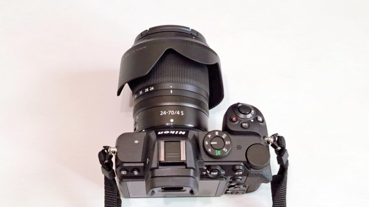니콘 미러리스 카메라 Z5 렌즈킷 24-70 F4S 을 선택한 이유 니콘 미러리스 카메라 Z5 렌즈킷 24-70 F4S 을 선택한 이유