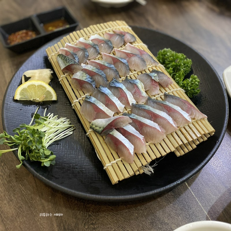 10월제철음식 고등어 회, 구이, 조림, 봉초밥 국내여행 맛집 : 네이버 블로그 10월제철음식 고등어 회, 구이, 조림, 봉초밥 국내여행 맛집 : 네이버 블로그