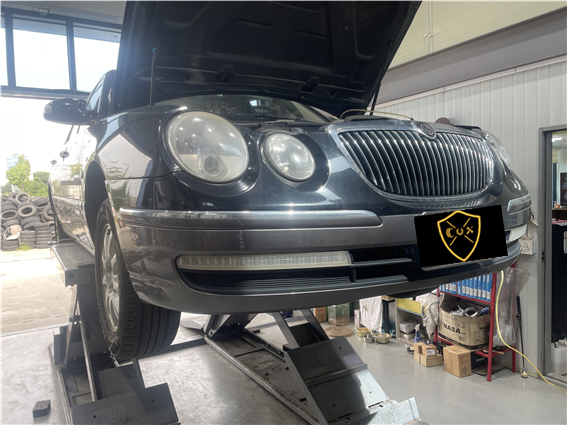  키큰이네 타이어 ) 오피러스 225-60R16 중고 타이어 교환
