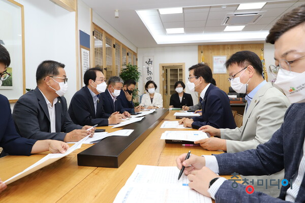  괴산고 입학 정원 5학급 100명 →6학급 120명 확대