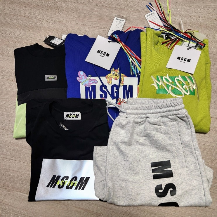  합리적이였던 MSGM 맨투맨 쇼핑 한스타일