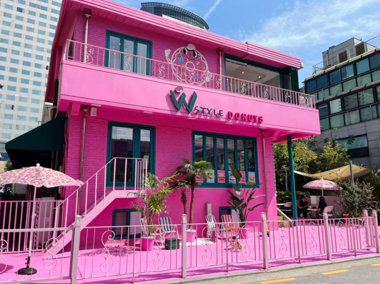 삼성동카페 더블유스타일 도넛 맛도 감성도 최고 삼성동카페 더블유스타일 도넛 맛도 감성도 최고