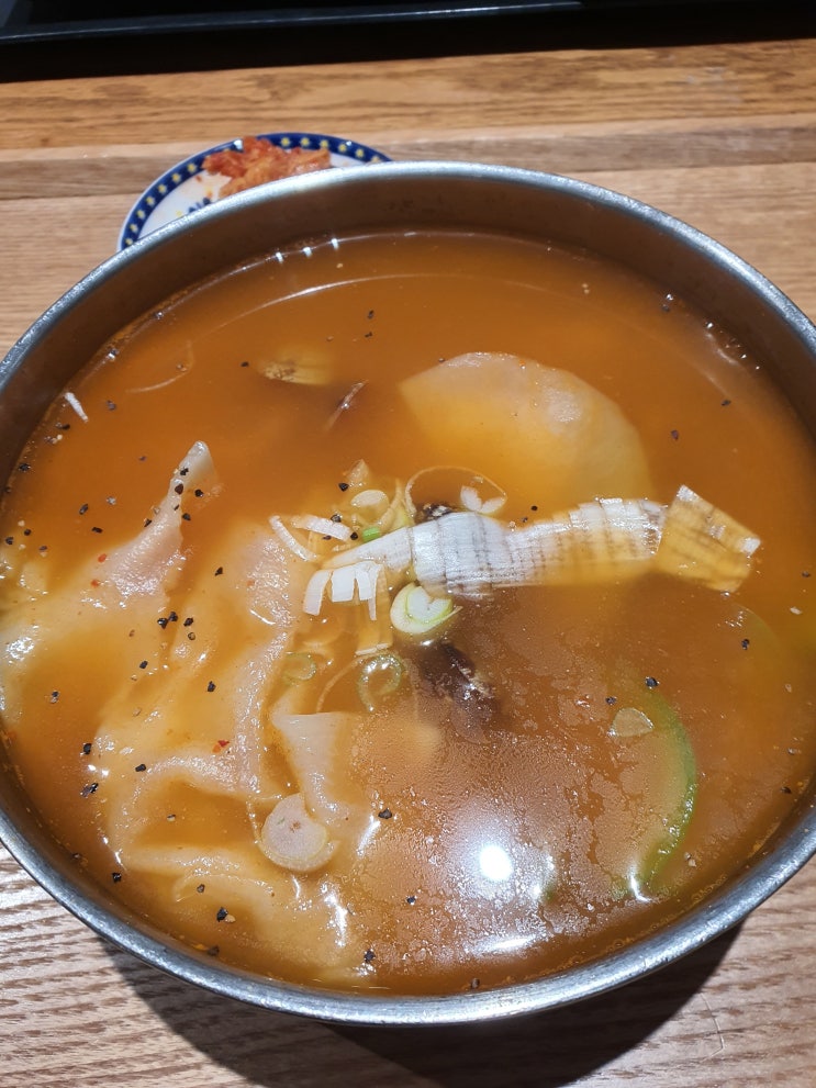  서현디자인학원에서 편집디자인 배워서 포트폴리오 만들자!