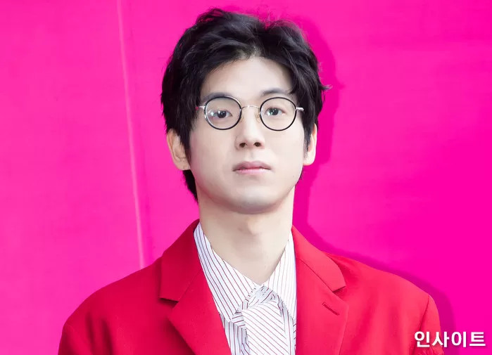 비연예인 여성과 결혼한 래퍼 매드클라운, 알고보니 지난해 이혼한 것으로 알려져 비연예인 여성과 결혼한 래퍼 매드클라운, 알고보니 지난해 이혼한 것으로 알려져